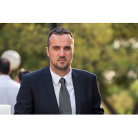 Συνέντευξη του Δαβλέρη Αλέξανδρου, CEO της Gerovital Συνέντευξη του Δαβλέρη Αλέξανδρου, CEO της Gerovital